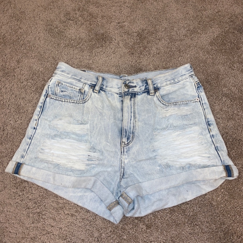 American Eagle mom shorts